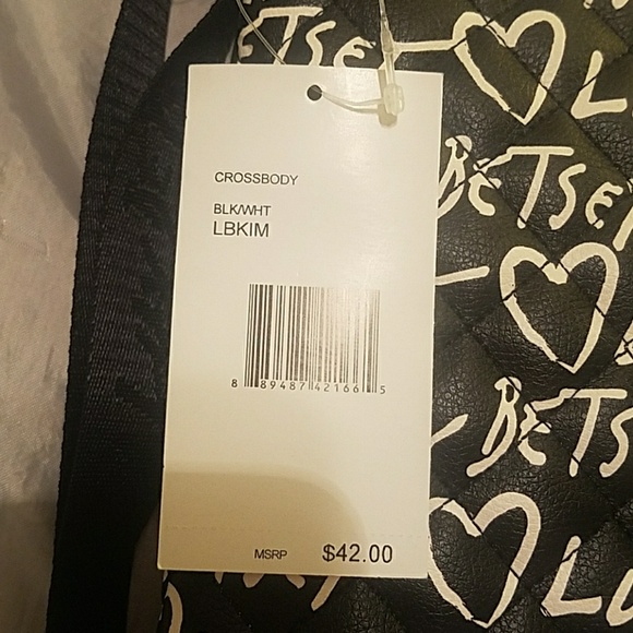 Betsey luv crossbody with pink details NWT - Picture 4 of 4